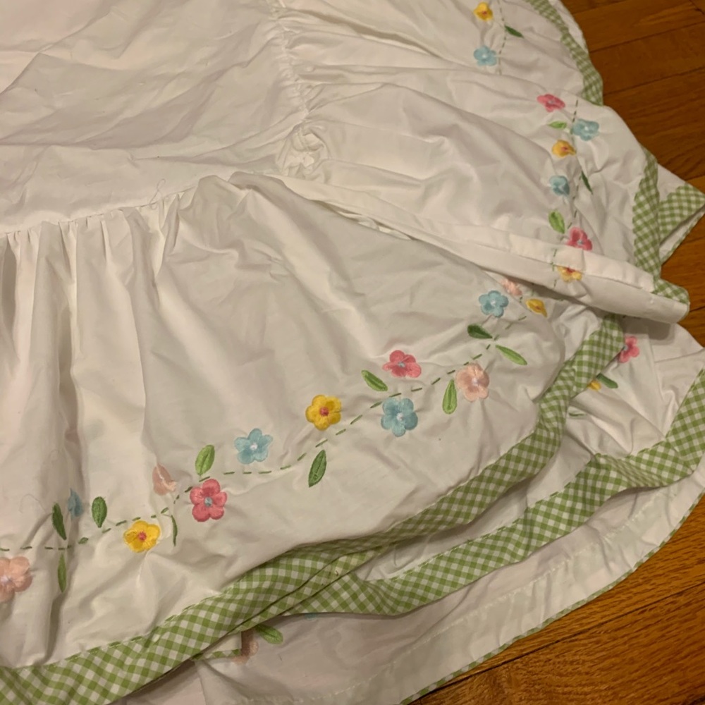 Pottery Barn girls crib skirt and sheet